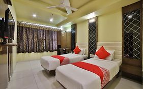 Hotel O Kalash Residency